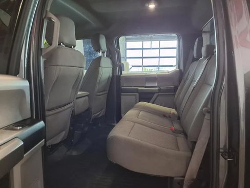 Used 2018 Ford F150 XLT w/ Equipment Group 302A Luxury AWD/4WD image 14