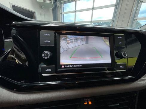 Used 2023 Volkswagen Taos S FWD image 18