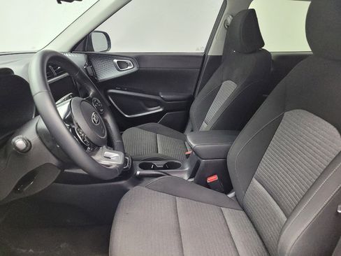 Used 2021 Kia Soul EX image 17