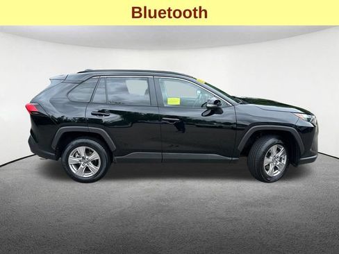 Used 2025 Toyota RAV4 XLE w/ Weather Package AWD/4WD image 11