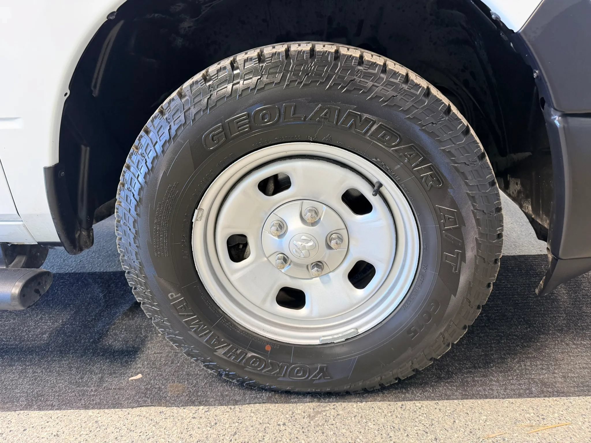 Used 2022 RAM 1500 Tradesman w/ Power & Remote Entry Group AWD/4WD image 22