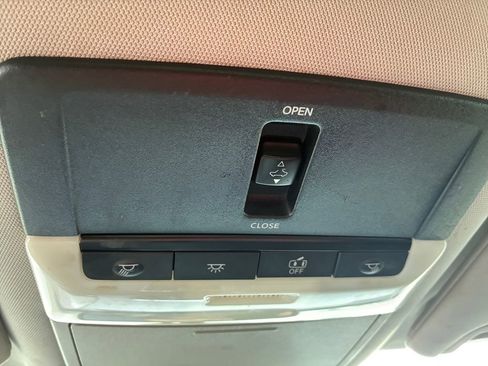 Used 2019 Nissan Altima 2.5 SV image 12