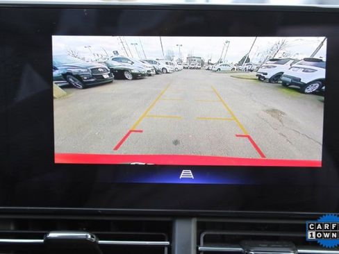 Used 2024 Chevrolet Trax LT w/ LT Convenience Package image 21