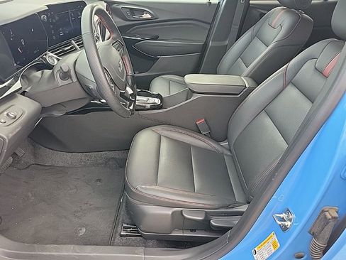 Used 2024 Chevrolet Trax RS FWD image 10