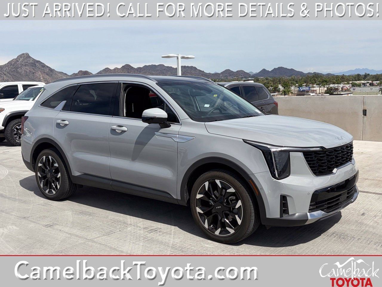 Used 2024 Kia Sorento SX FWD image 1