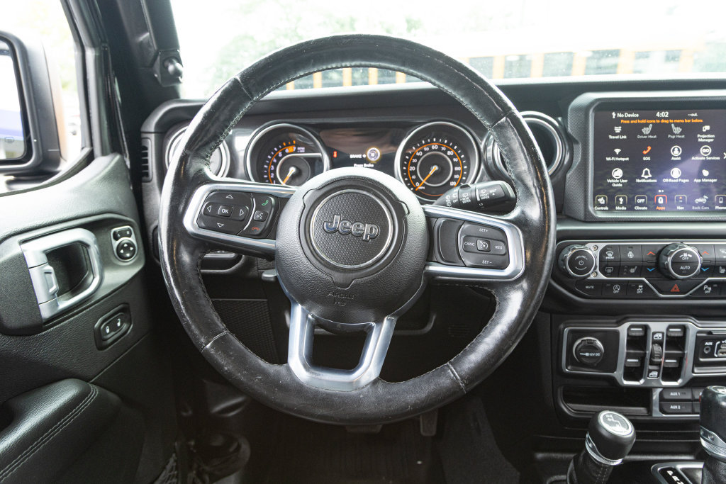 Used 2020 Jeep Wrangler Unlimited Sahara AWD/4WD image 18