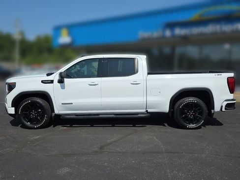 Used 2023 GMC Sierra 1500 Elevation AWD/4WD image 11