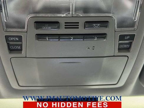 Used 2018 Toyota Highlander XLE image 38