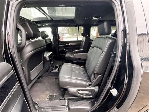 New 2026 Jeep Grand Wagoneer L Limited image 29