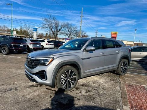 New 2025 Volkswagen Atlas Cross Sport SEL Premium R-Line image 3