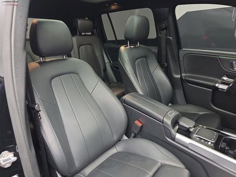 Used 2023 Mercedes-Benz GLB 250 4MATIC image 50