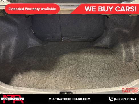 Used 2019 Toyota Corolla LE image 30