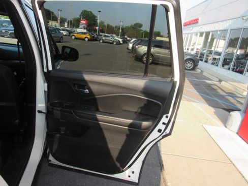 Used 2019 Honda Passport Sport image 16