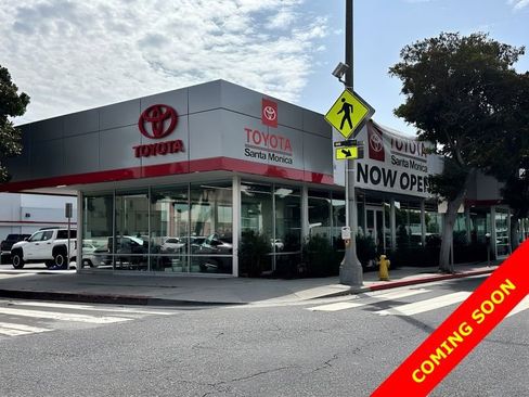 Used 2019 Toyota Highlander XLE image 34