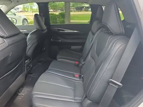 Used 2023 INFINITI QX60 Luxe w/ Vision Package AWD/4WD image 5