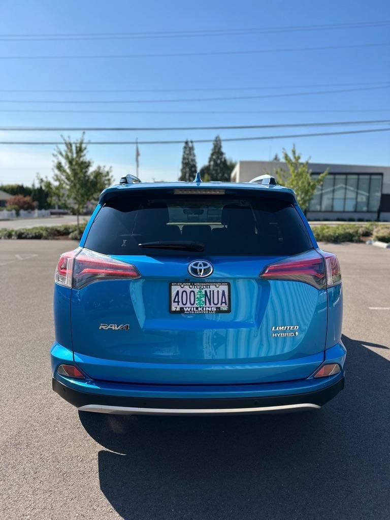 Used 2016 Toyota RAV4 Limited AWD/4WD image 6