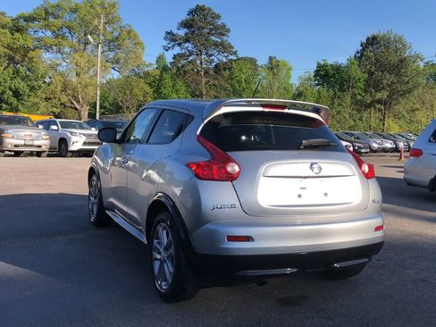 Used 2011 Nissan Juke SL image 5