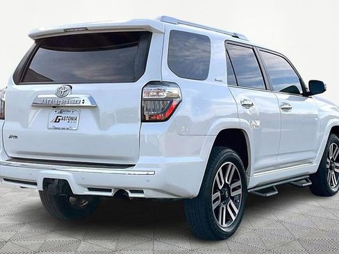 Used 2022 Toyota 4Runner Limited image 5