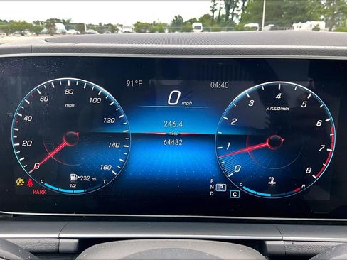 Used 2020 Mercedes-Benz GLE 350 4MATIC image 26