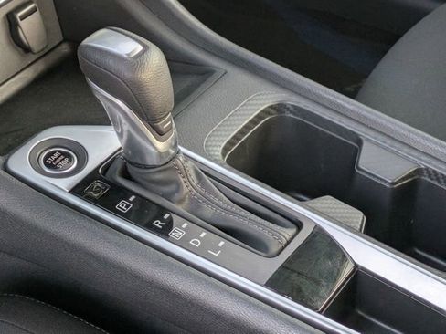 Used 2023 Nissan Sentra SV w/ All-Weather Package image 25