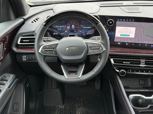 New 2026 Chevrolet Traverse Z71 w/ Enhanced Driving Package image 12