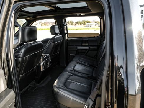 Used 2015 Ford F150 Platinum w/ Equipment Group 701A Luxury image 34