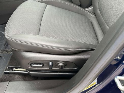 Certified 2023 Buick Encore GX Preferred w/ Cold Weather Comfort Package image 19