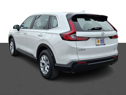 Certified 2023 Honda CR-V LX image 4