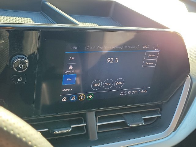 Certified 2024 Chevrolet Trax RS FWD image 29