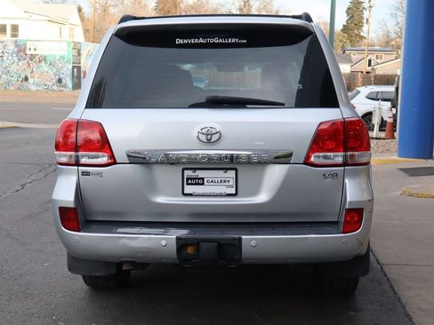 Used 2009 Toyota Land Cruiser image 4