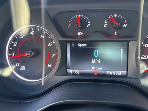 Used 2018 Chevrolet Camaro LT w/ RS Package image 11