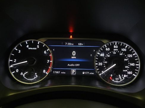 Used 2024 Nissan Sentra SV FWD image 23