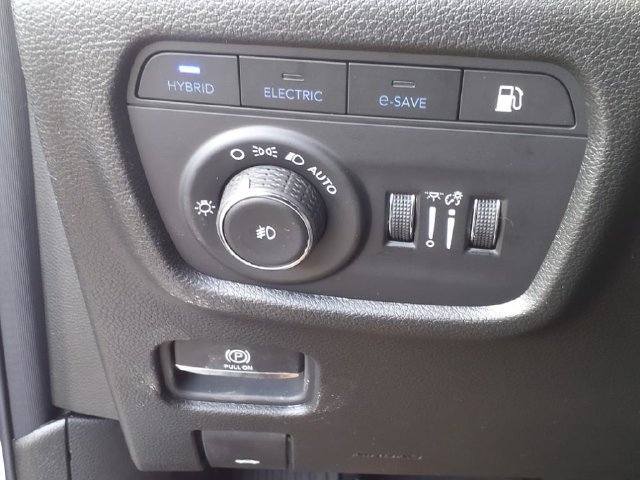 New 2024 Jeep Grand Cherokee Limited 4xe AWD/4WD image 15