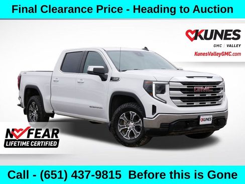 Used 2023 GMC Sierra 1500 SLE AWD/4WD image 1