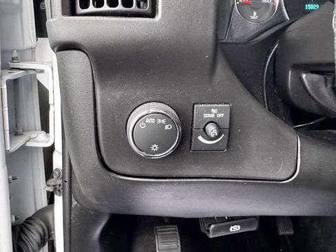 Used 2023 Chevrolet Express 2500 w/ Driver Convenience Package image 14