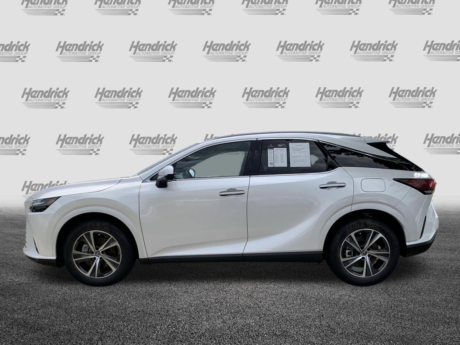 Certified 2025 Lexus RX 350 Premium w/ Accessory Package (Z1) FWD image 7
