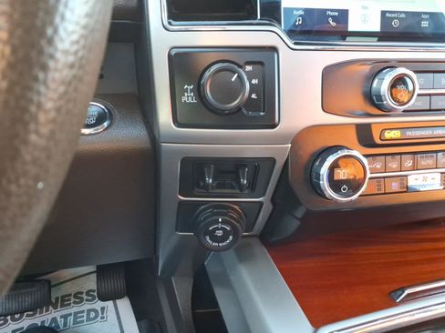 Used 2022 Ford F250 King Ranch w/ King Ranch Ultimate Package image 16