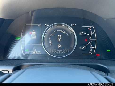 Used 2025 Lexus ES 300h w/ Premium Package image 19