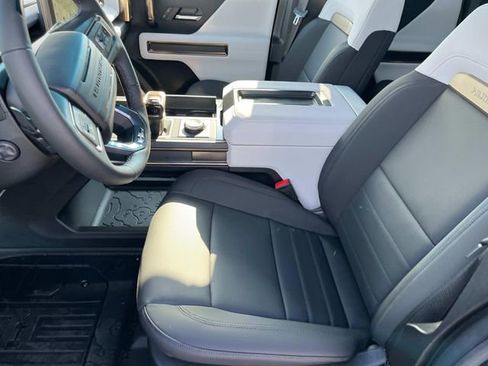 New 2025 GMC Hummer EV 3X w/ Extreme Off-Road Package image 23