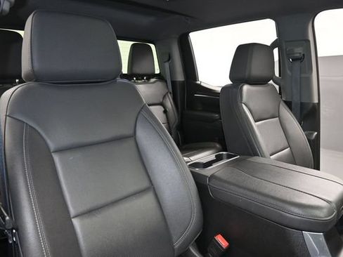Used 2025 Chevrolet Silverado 1500 LTZ AWD/4WD image 27