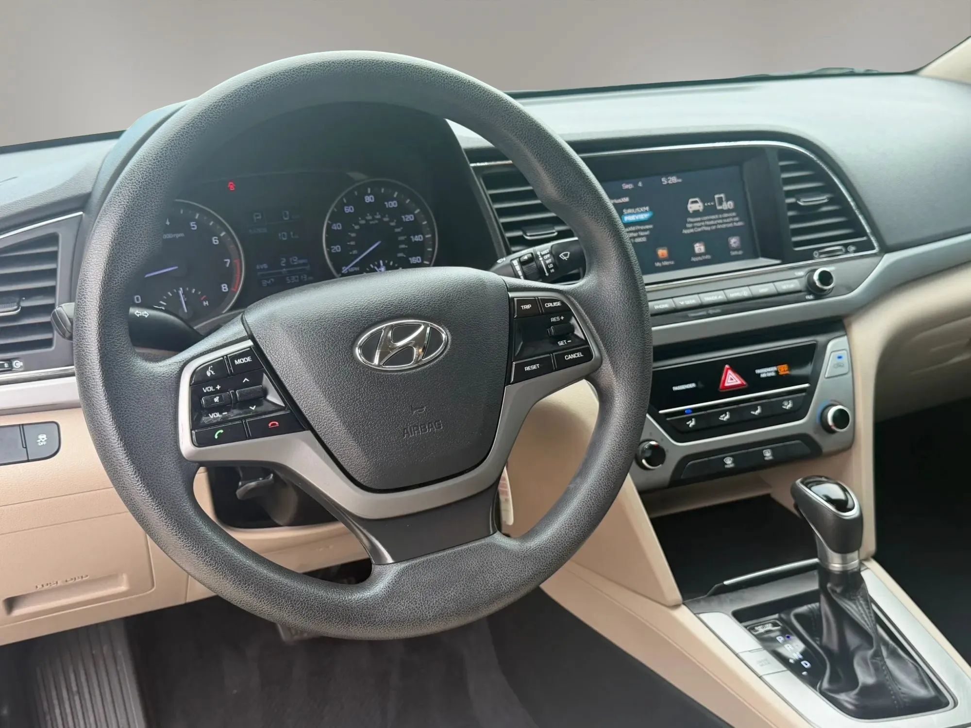 Used 2017 Hyundai Elantra SE FWD image 15