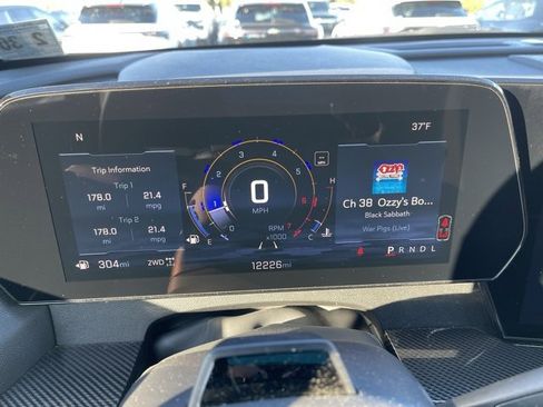 Used 2025 Chevrolet Traverse High Country image 20