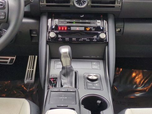 Used 2023 Lexus IS 350 F Sport image 18