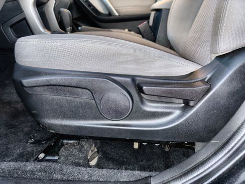 Used 2018 Subaru Forester 2.5i image 14