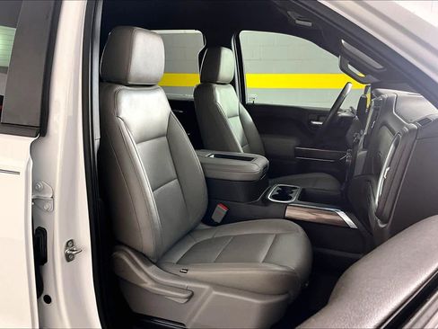 Used 2022 Chevrolet Silverado 1500 RST w/ Safety Package RWD image 9