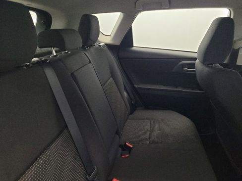 Used 2017 Toyota Corolla iM image 19