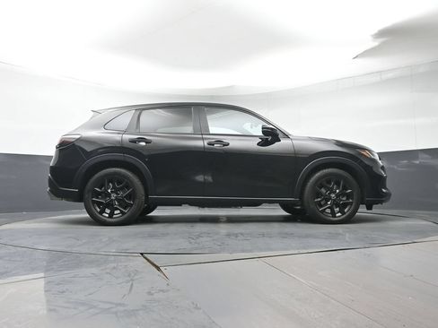 Certified 2024 Honda HR-V Sport image 32