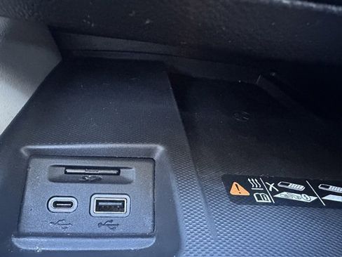 Certified 2023 Buick Enclave Avenir w/ Avenir Technology Package image 25