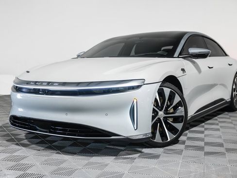 Used 2022 Lucid Air Grand Touring image 9