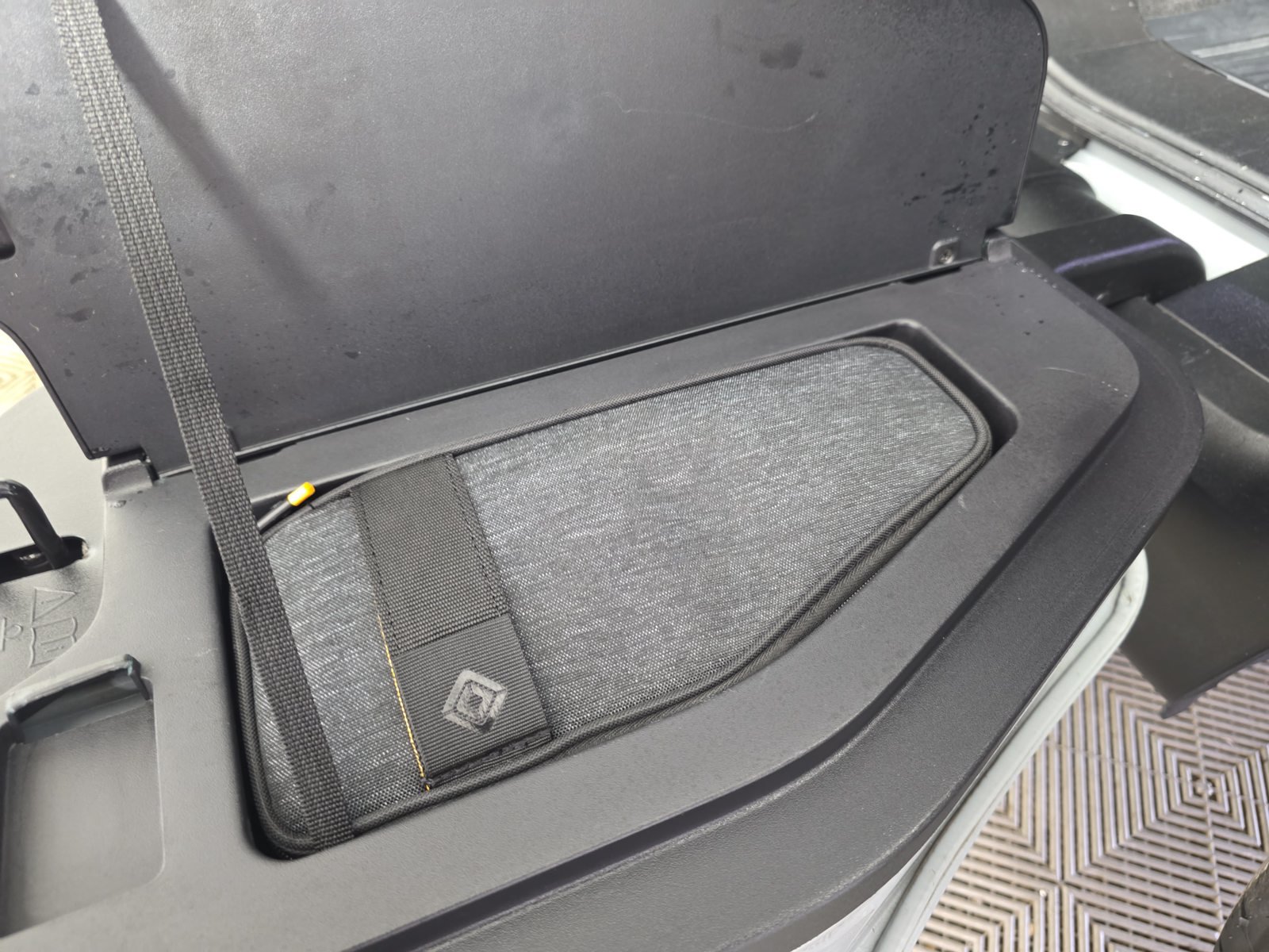 Used 2023 Rivian R1T Launch Edition AWD/4WD image 32